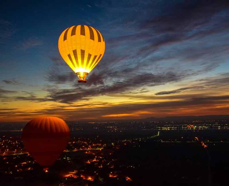 hot air balloon ride in Luxor Egypt